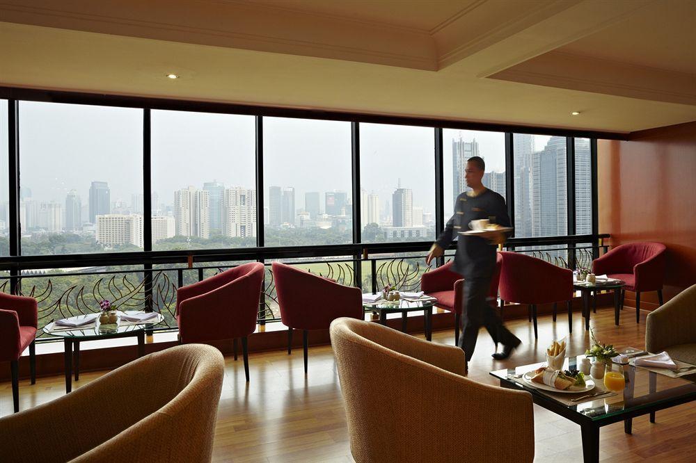Artotel Gelora Senayan Hotel