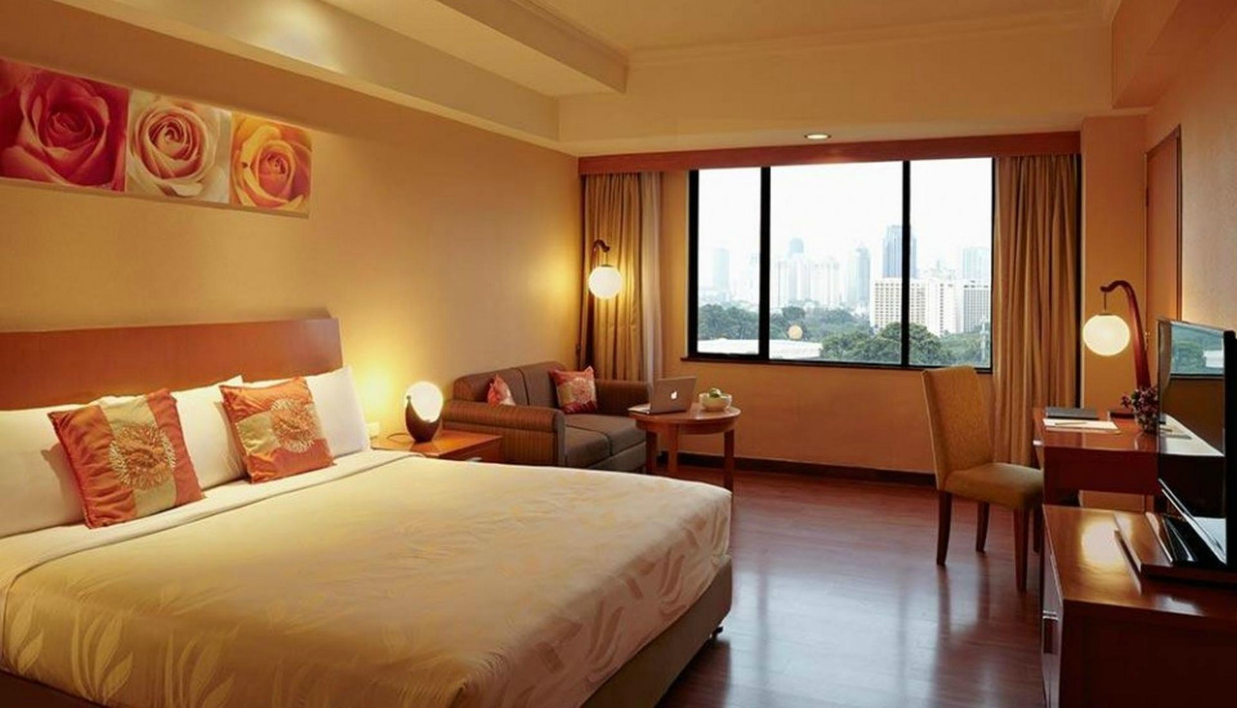 Hotel Artotel Gelora Senayan 4*