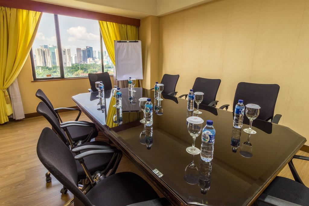 Artotel Gelora Senayan 4* Jakarta