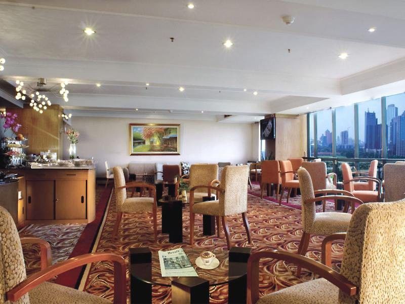 Artotel Gelora Senayan Hotel